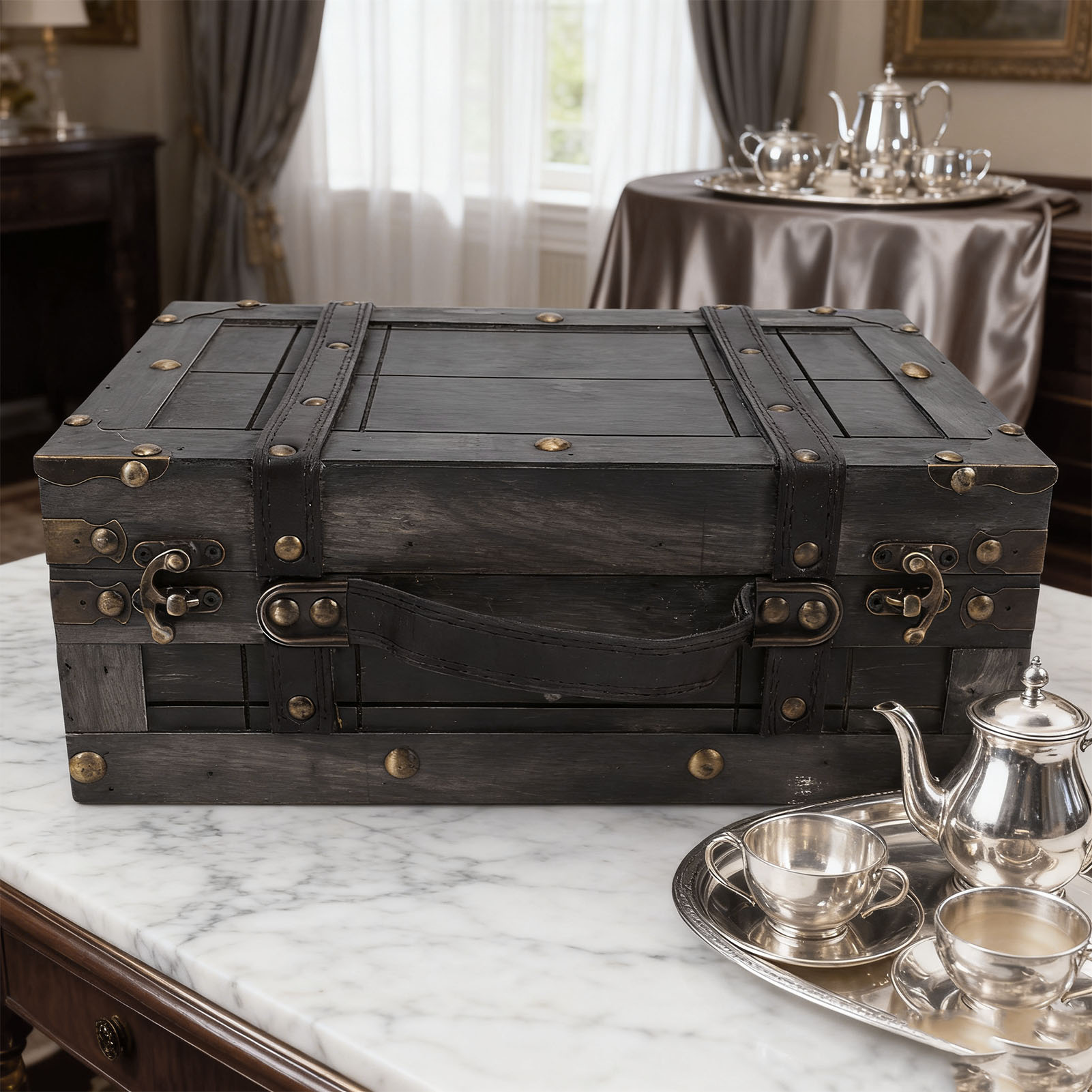 Retro Vintage Trunk Suitcase - กล่องเก็บของไม้โบราณ กล่องไม้แบบวินเทจพร้อมฝาปิด กระเป๋าเดินทางแบบเรโทร กล่องพกพา อุปกรณ์ประกอบฉากถ่ายภาพโบราณ ขนาด