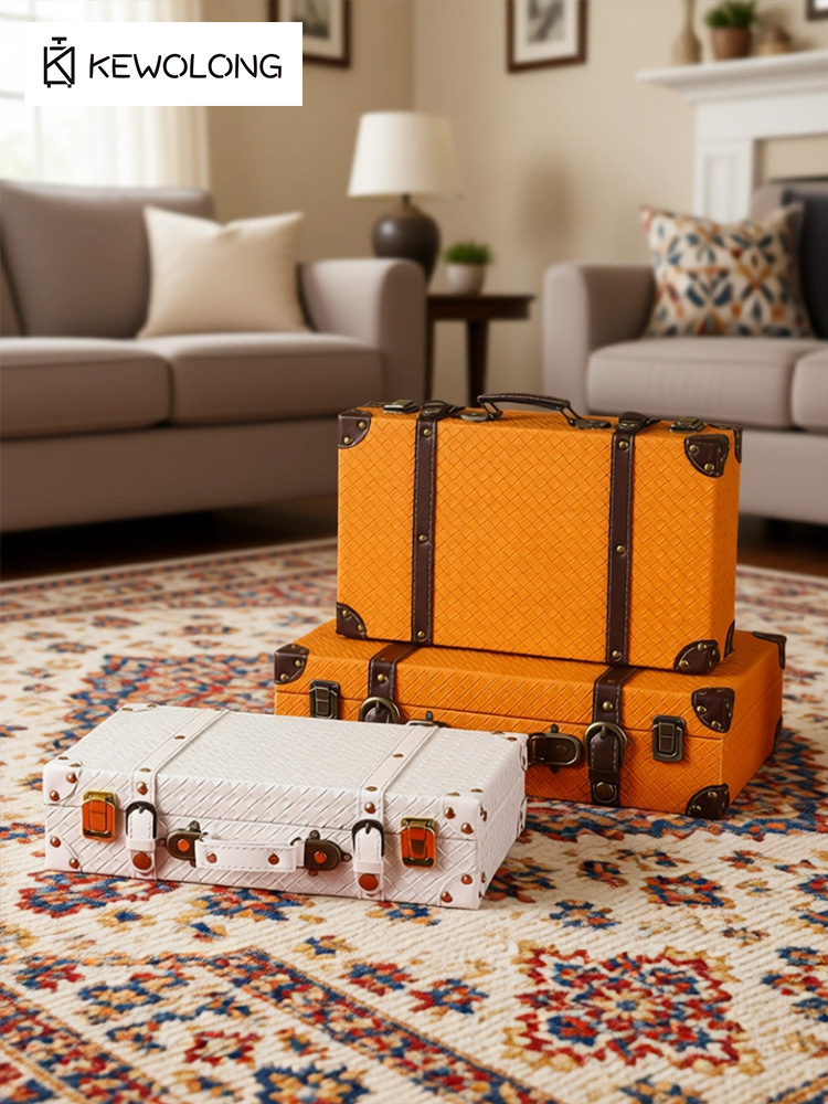 กล่องเก็บของสไตล์วินเทจยุโรปย้ - Retro Vintage Trunk Suitcase บทวิจารณ์และราคา